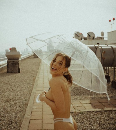 Люсия, Г. Уварово